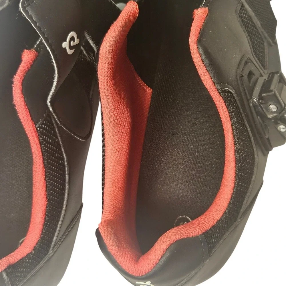 Peloton Cycling Shoes Black Red Size 48 Mens 10 Womens‎ 12 Road Bike Spin Shoe